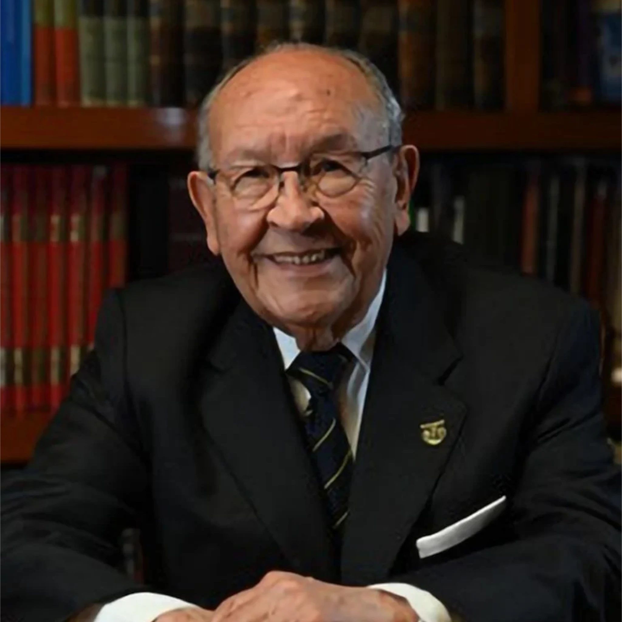Acad. Dr. Rubén Argüero Sánchez